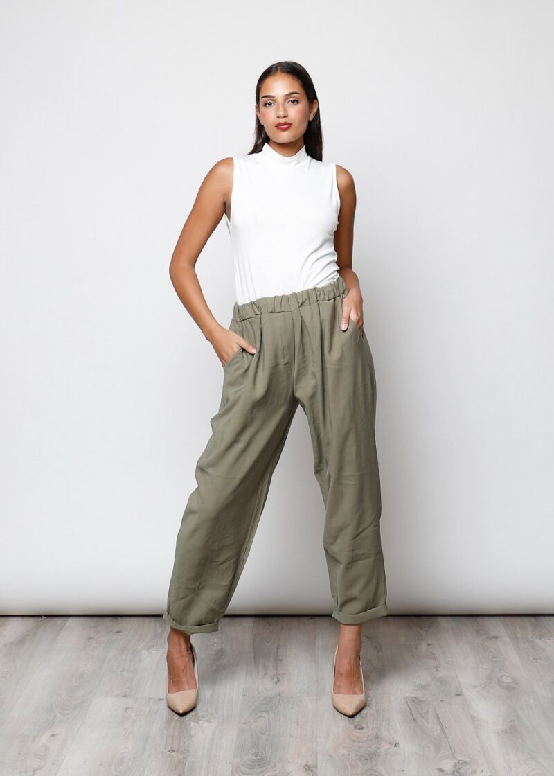 Pantalón Carolina verde oliva de tiro alto y corte amplio para mujer