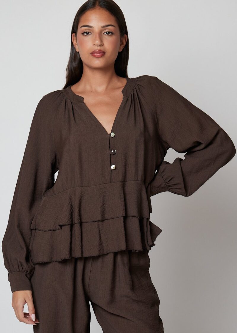 Mujer con Blusa Tarchia marrón casual con volantes y manga larga